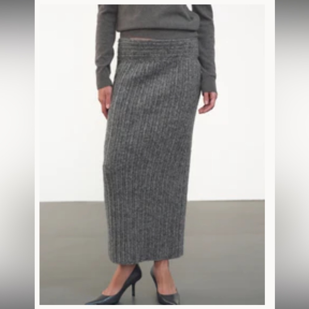 Source Unknown Becca Knit Skirt Gray Small/Medium 4-6